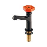 水栓金具 カクダイ　700-023-DR　立水栓 マットブラック/オレンジ