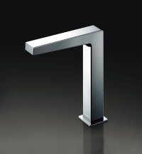 電気温水器 TOTO　TLE25007J　湯ぽっと 台付自動水栓 電気温水器一体形 スパウト部 (TENA12FLHの後継品)[■]