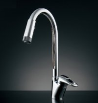 カクダイ　117-120　シングルレバー混合栓（シャワつき） ブレードホース 逆流防止機能付 節湯B