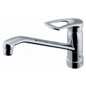 画像: カクダイ　117-061K　シングルレバー混合栓（分水孔つき）ブレードホース 逆流防止機能なし 寒冷地用 節湯B [□]