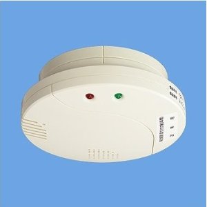 画像: 住宅用火災警報器 パナソニック　SH13935V　ガス当番都市ガス用ヘッド 音声警報付 AC100V引掛式・有電圧出力型 [∽]